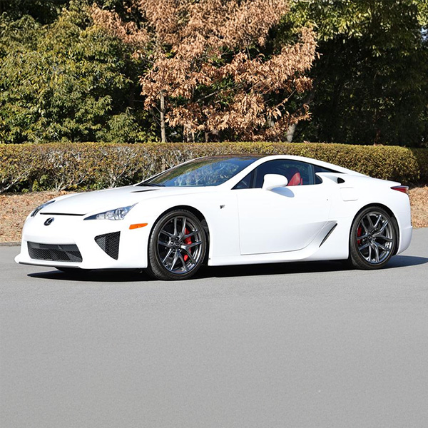 Lexus LFA