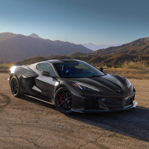Chevrolet Introduces 2027 Corvette Grand Sport at Sebring